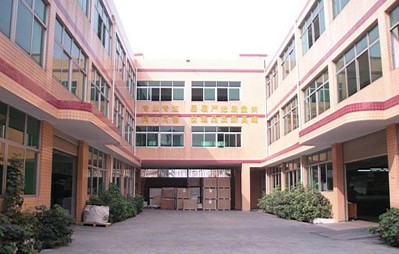 專業(yè)為客戶提供脫模、防銹、清洗、潤滑等注塑(壓鑄)模具護理潤滑產(chǎn)品技術解決方案的優(yōu)質(zhì)服務商 。環(huán)保型產(chǎn)品:塑膠脫模劑、工模防銹劑、模具清洗劑、模具防銹劑、頂針,工廠,廠商-東莞市龍翔模具潤滑油